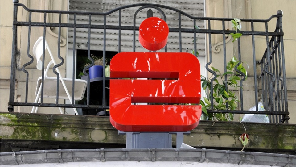 RazomUA - 30 Mio. € aus der Sparkasse in Gelsenkirchen: Raub stellt die Sicherheit von Bankschließfächern infrage