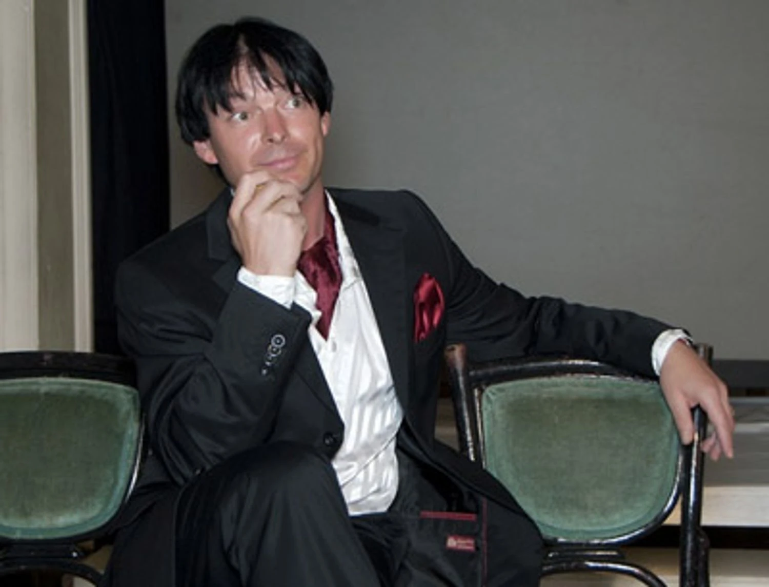 RazomUA - Помер Анатолій Суханов, 54: актор «Колесо», педагог і телеведучий