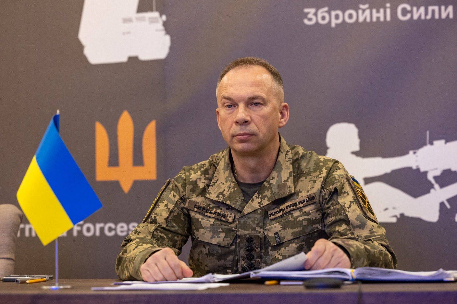 RazomUA - Армия без права учить: Сырский лишил части самостоятельной боевой подготовки