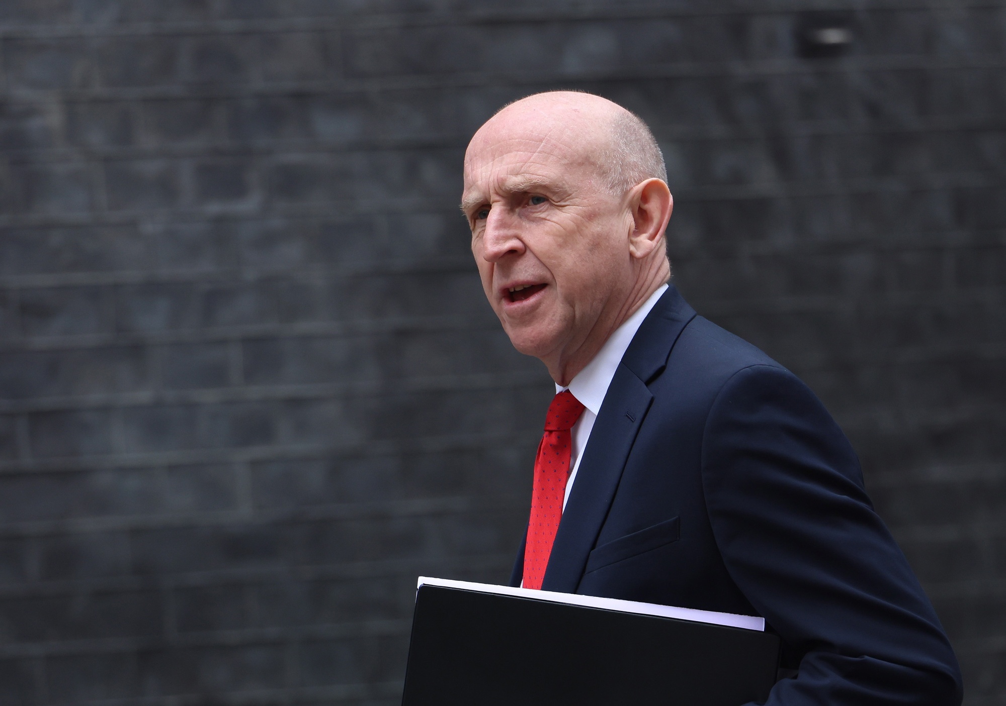 RazomUA - Le brouillage GPS comme protocole : un deuxième ministre britannique de la Défense revient d'Estonie sans navigation