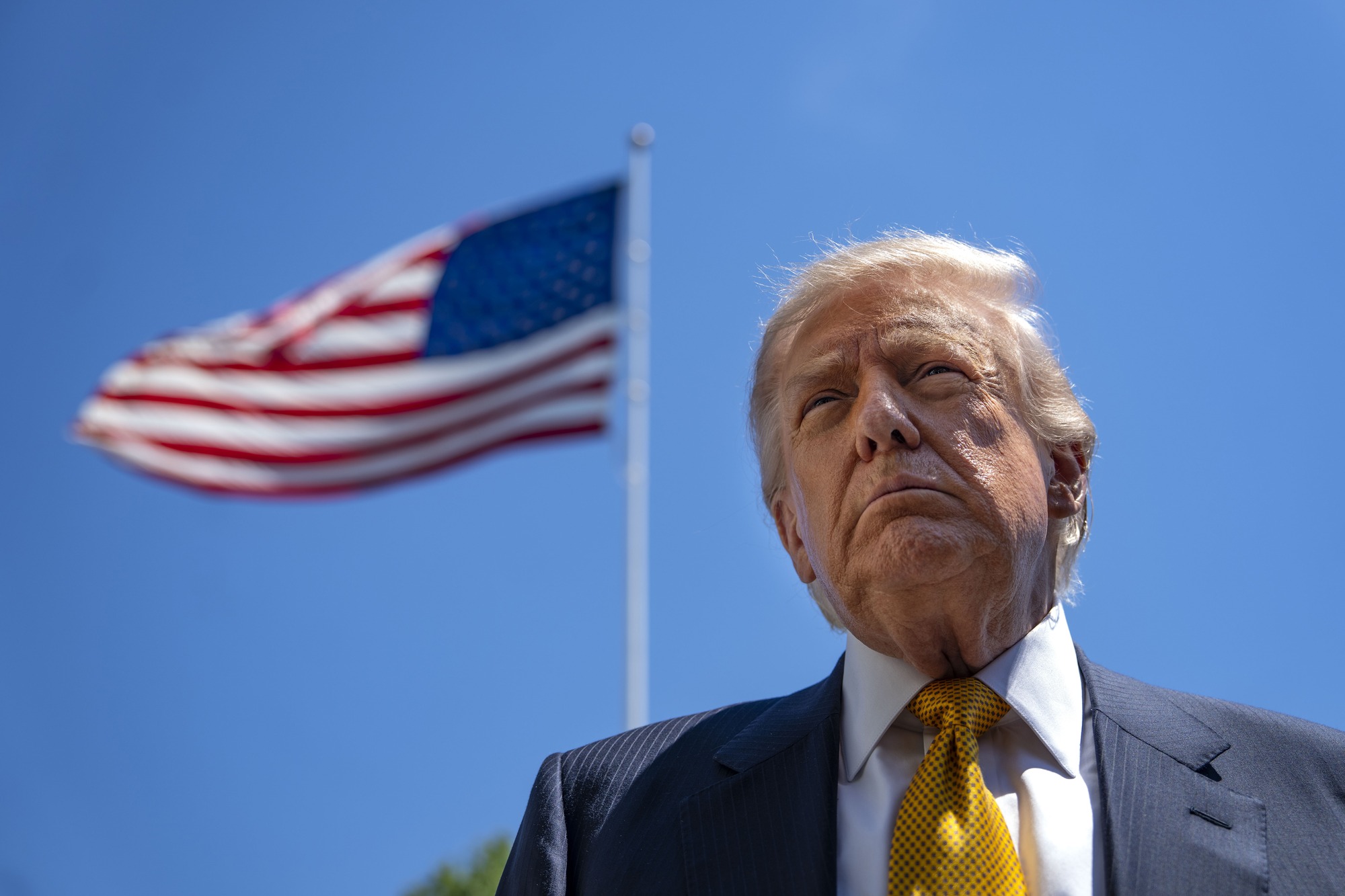 RazomUA - Чотири республіканці допомогли Сенату нагадати Трампу, що в Конституції є Конгрес