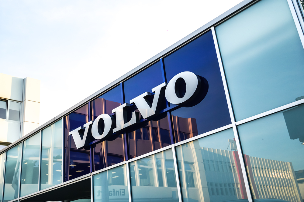 RazomUA - Volvo втрачає Китай: акції впали на 8% після звіту, який не залишив простору для оптимізму
