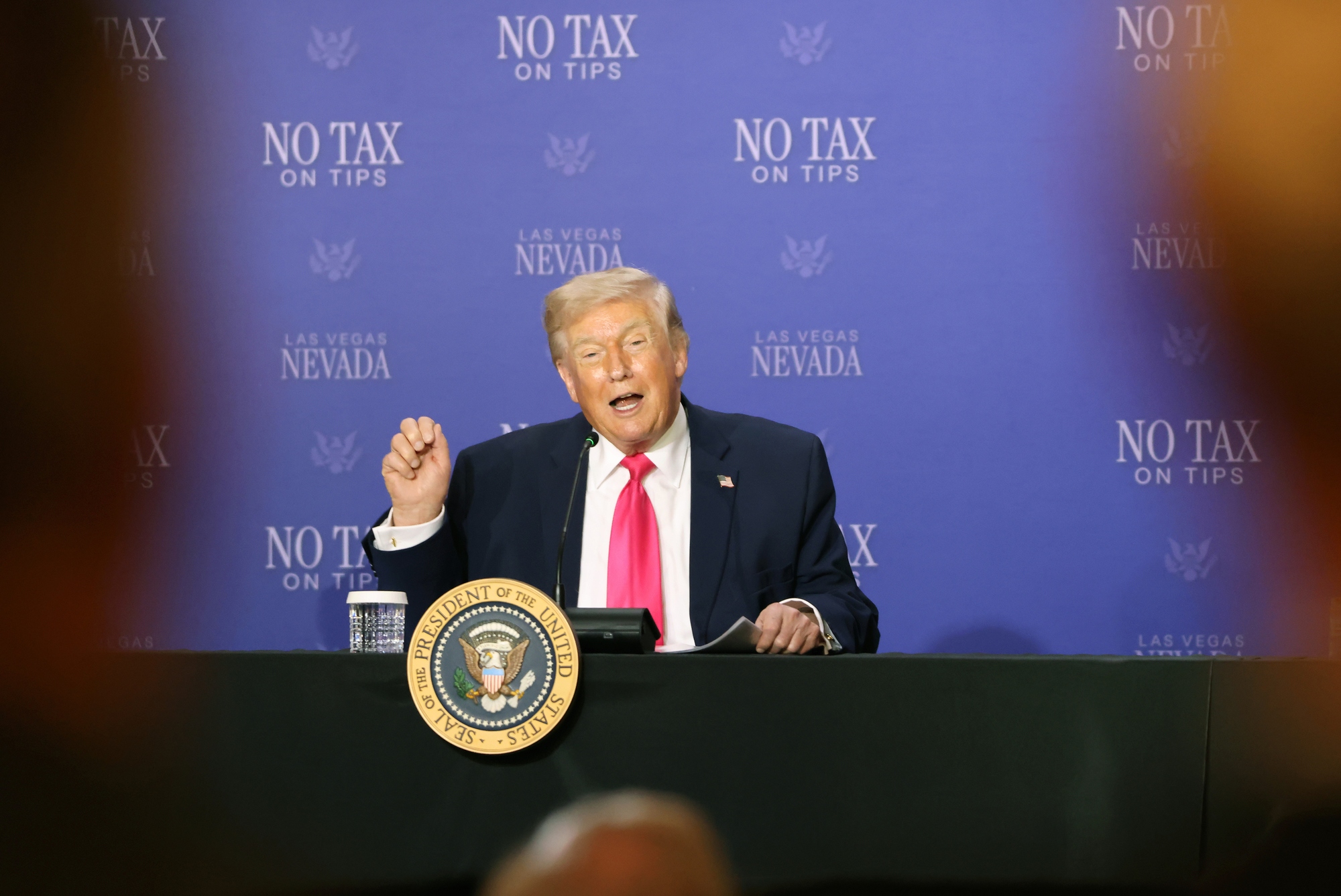 RazomUA - "Blockade Instead of Trump Cards: Why Trump Neutralized Iran's Main Leverage — and What He's Asking For Instead"