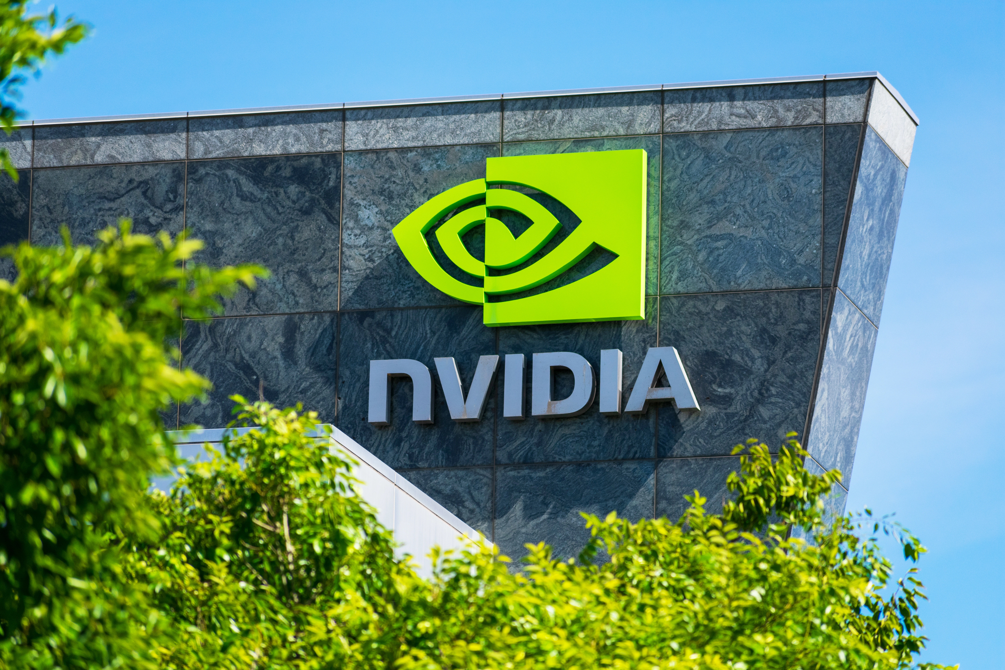RazomUA - NemoClaw от Nvidia: OpenShell контролирует ИИ-агентов — что это дает Украине