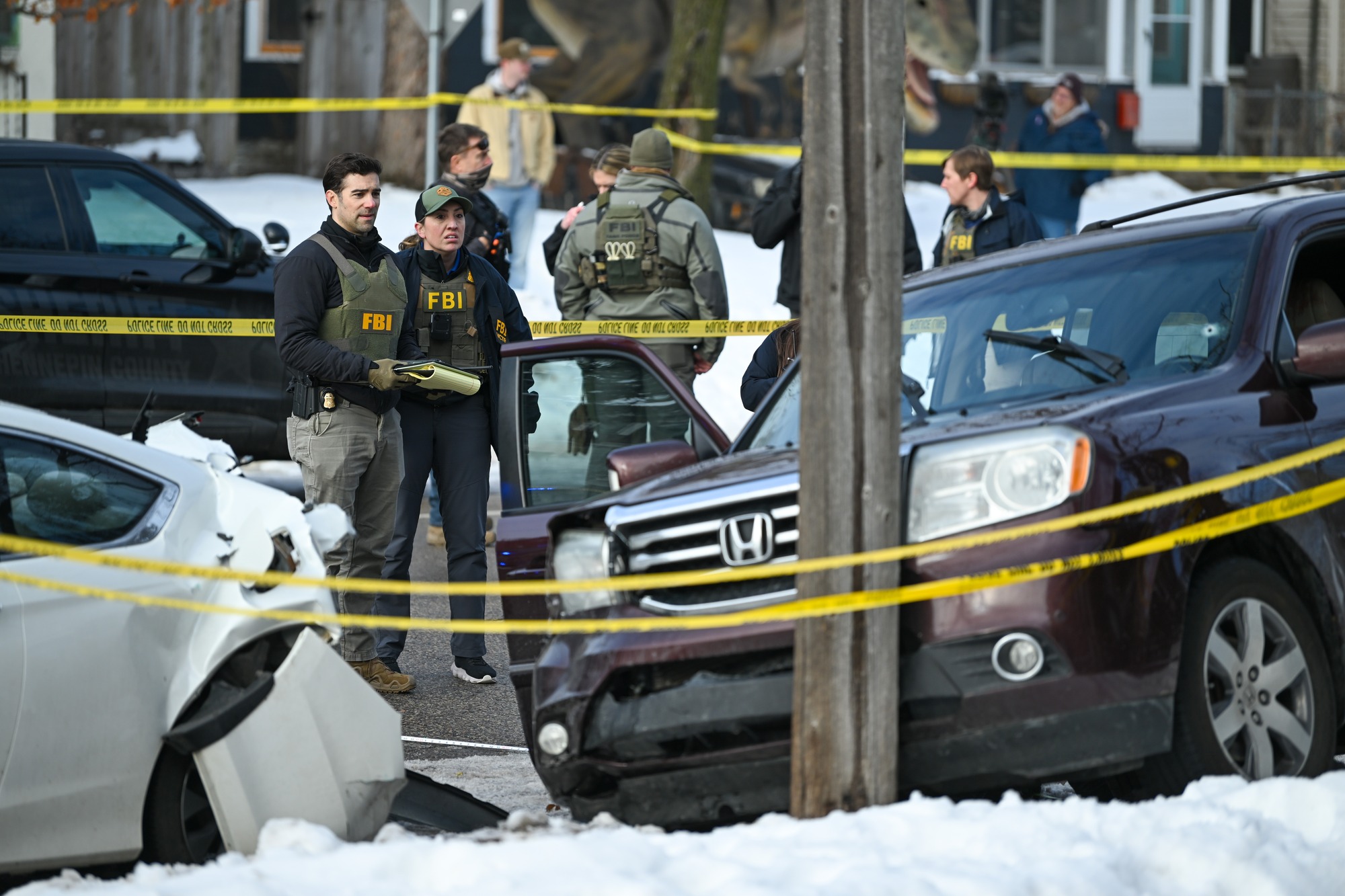 RazomUA - Shooting in Minneapolis: ICE Agent Fatally Shoots Female Protester — What It Means for U.S. Politics and Security