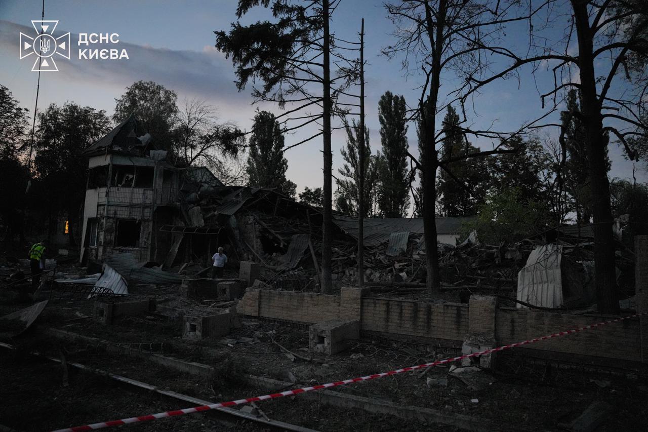 RazomUA - Удар по депо УЗ: чому залізничники стали головною ціллю нічної атаки