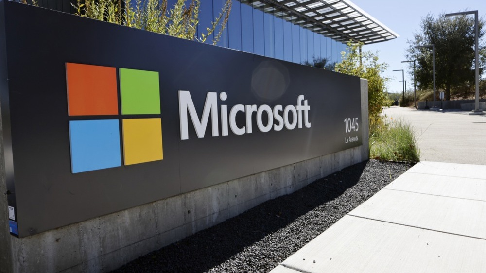 RazomUA - Microsoft будує хмару для OpenAI — і платить за її збитки: що стоїть за обвалом на $530 млрд