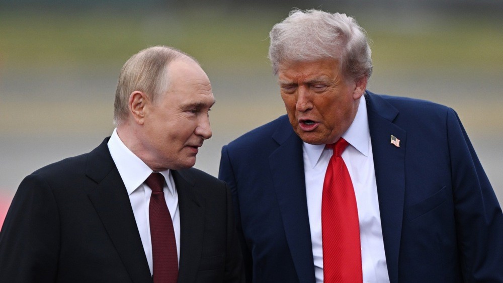 RazomUA - Трамп о Путине: «полезнее» — если завершит войну. Что это означает для Украины