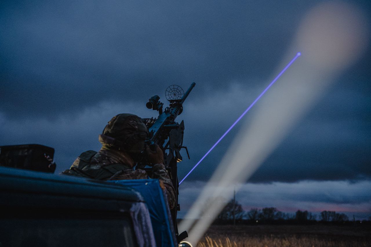 RazomUA - 139 дронів уночі — і попередження про ракети вдень: Росія розтягує удар на кілька хвиль