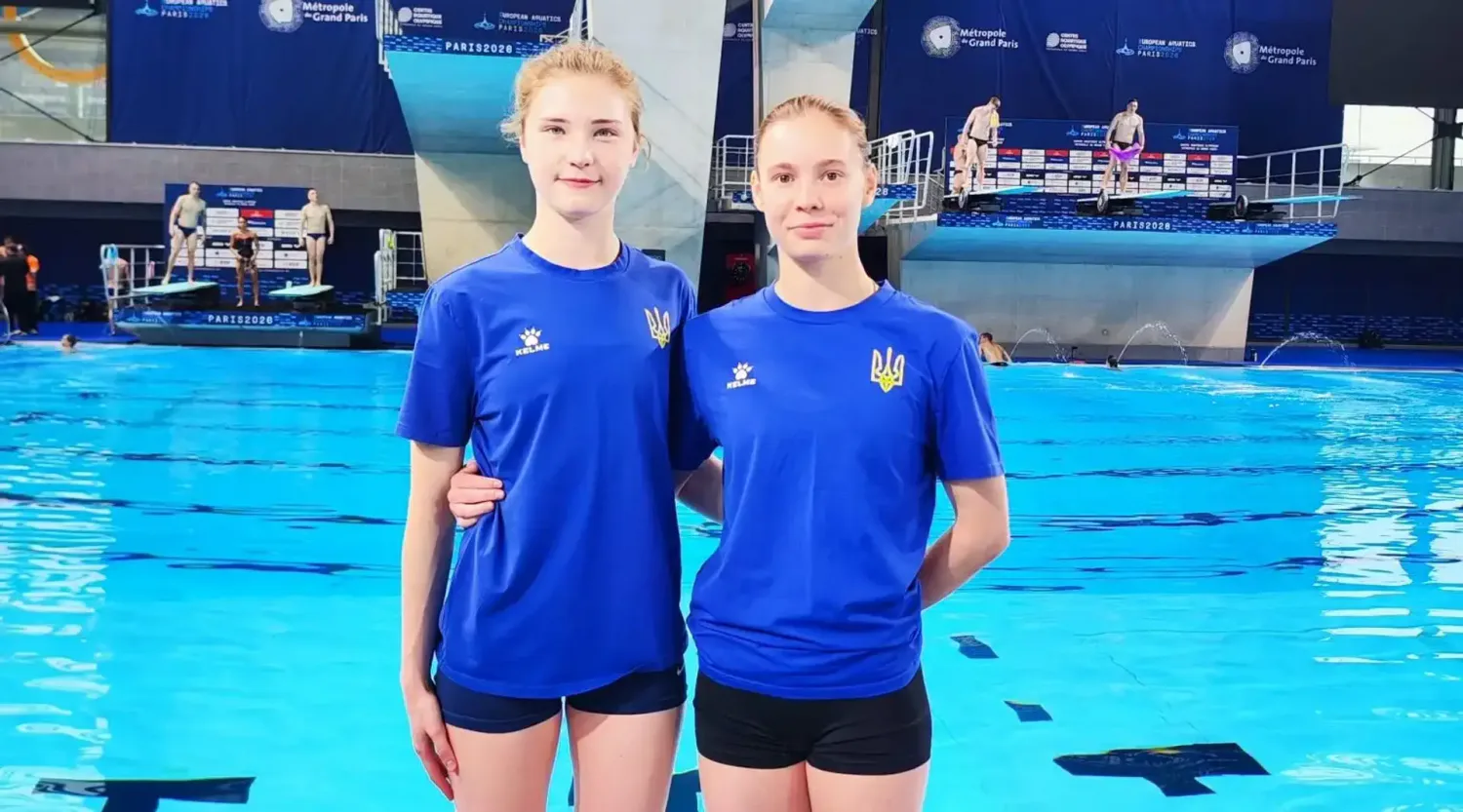RazomUA - Бронза с 10-метровой вышки: как 17-летняя дебютантка и опытная чемпионка обыграли судьбу бала
