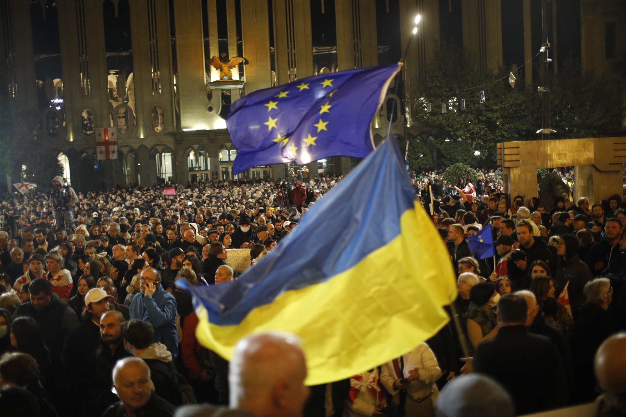 RazomUA - Грузия продлила право пребывания для части украинцев до 24 февраля 2027 года — кого это касается