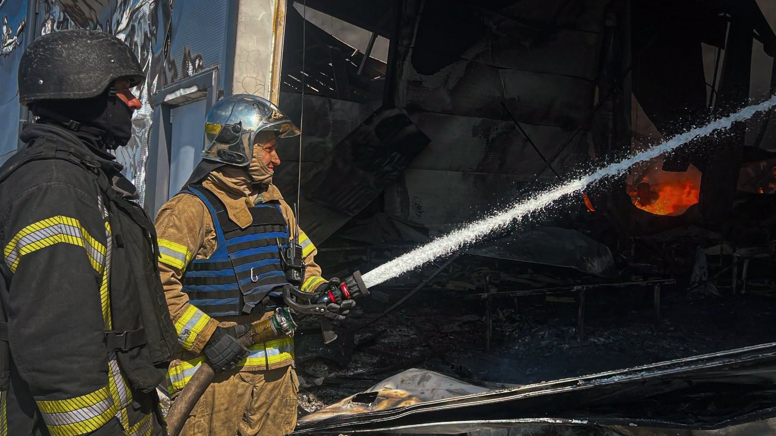 RazomUA - Varus warehouse in Kyiv region hit by Russian strike