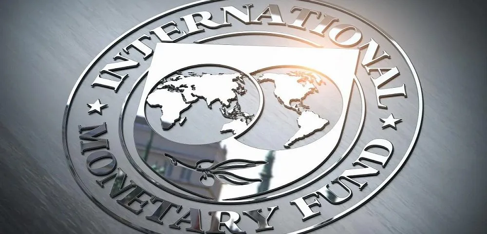 RazomUA - 686 мільйонів в обмін на липневу обіцянку: МВФ дав Україні відстрочку по податку на посилки