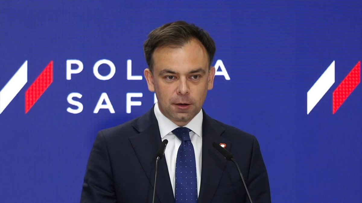 RazomUA - Польський міністр привіз до Києва суперечку про львівське сміття — і отримав «розуміння»