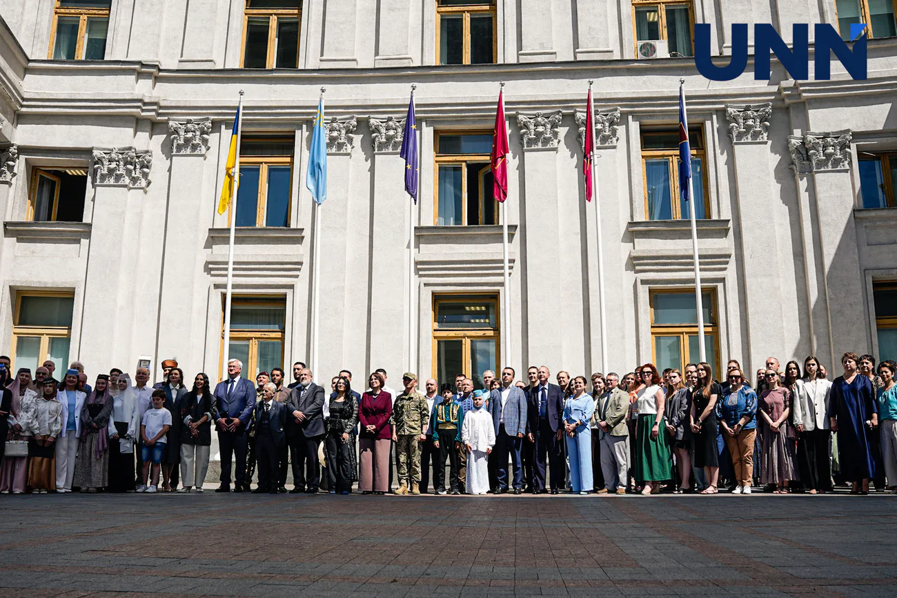 RazomUA - Flag for Which People Received Prison Sentences in the USSR Raised Near Ukraine's Foreign Ministry