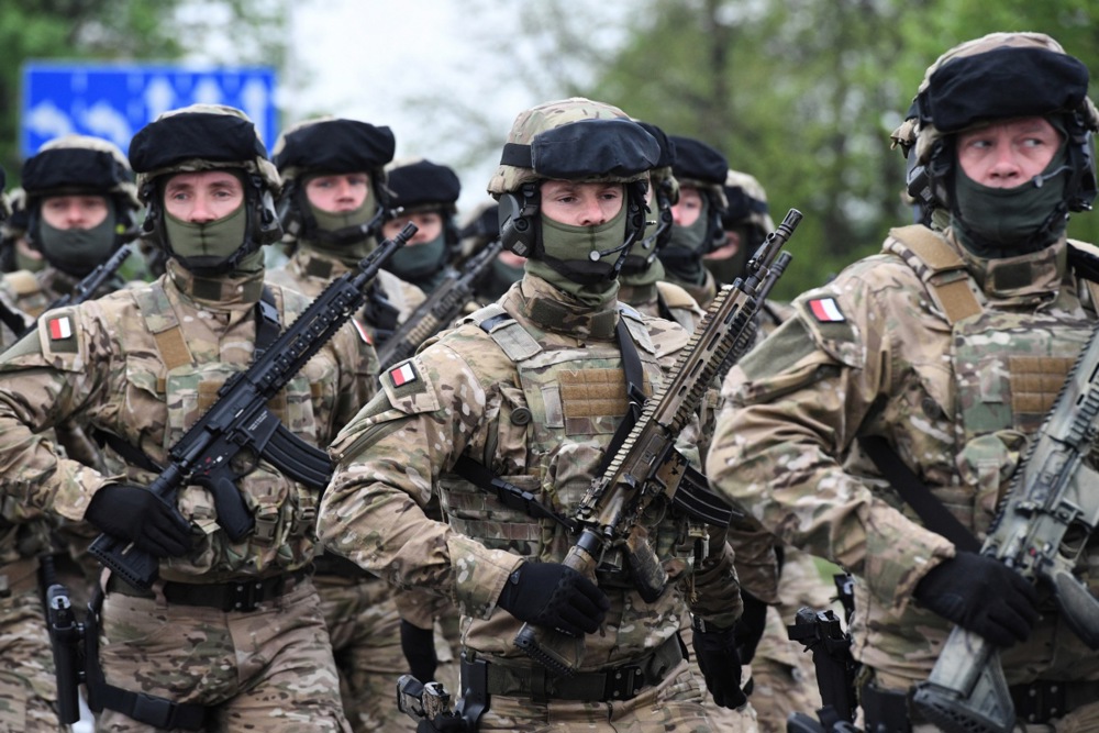 RazomUA - 52% поляков поддерживают возвращение срочной службы — сигнал для безопасности Украины и Европы