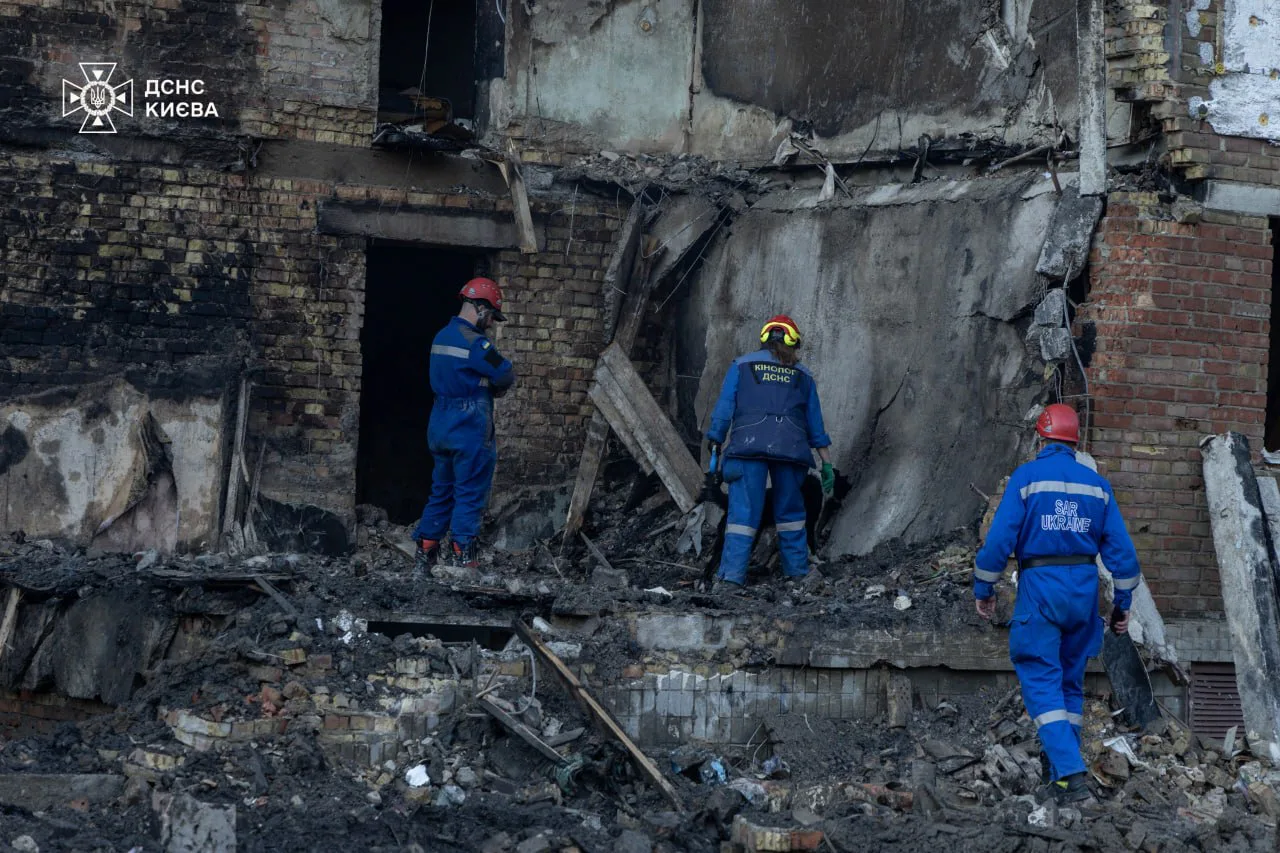 RazomUA - 87 injured, two killed: what is known about Russia's massive attack on Kyiv