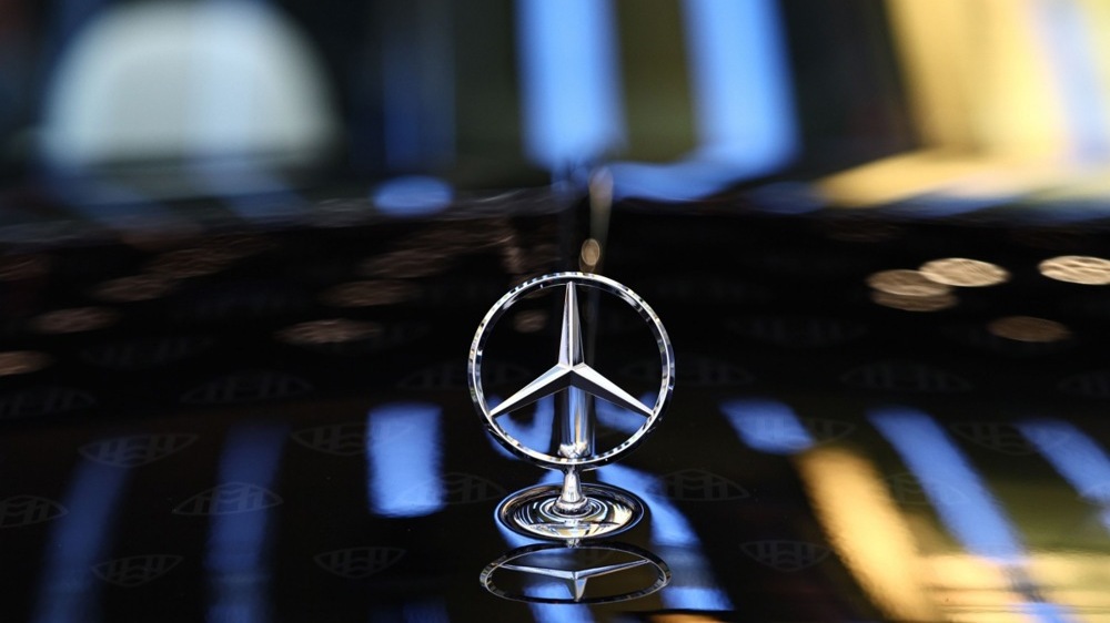 RazomUA - Mercedes stellt Chassis bereit — Tytan stellt Abfangdrohnen bereit: Was verbirgt sich hinter dem «Verteidigungs»-Deal des Autoherstellers