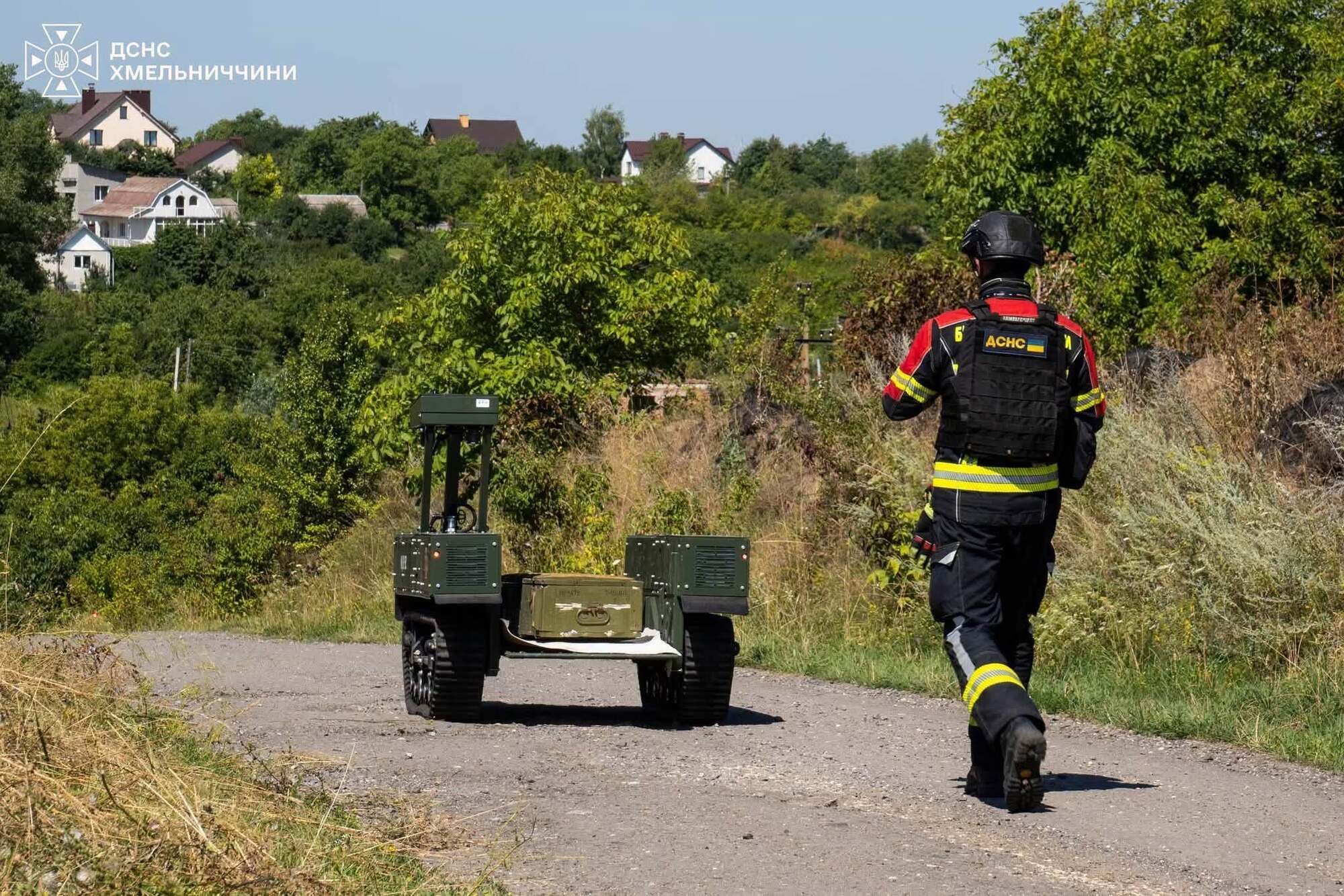RazomUA - Chmelnyzkyj: Fünf Soldaten nach Explosionen auf dem Truppenübungsplatz immer noch vermisst