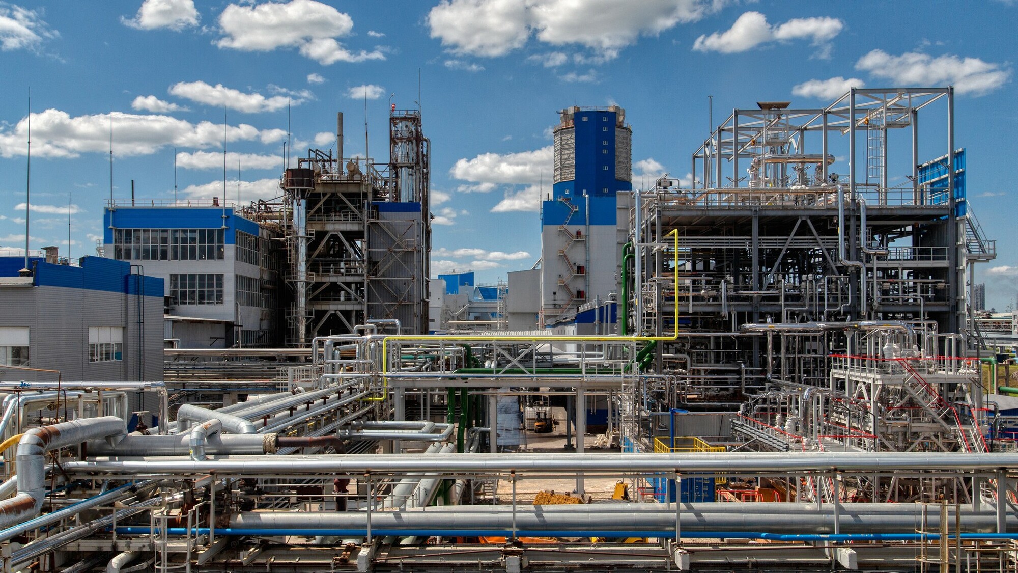 RazomUA - Coup porté à «Azote» : ce que signifie l'attaque contre l'usine chimique de la région de Toula