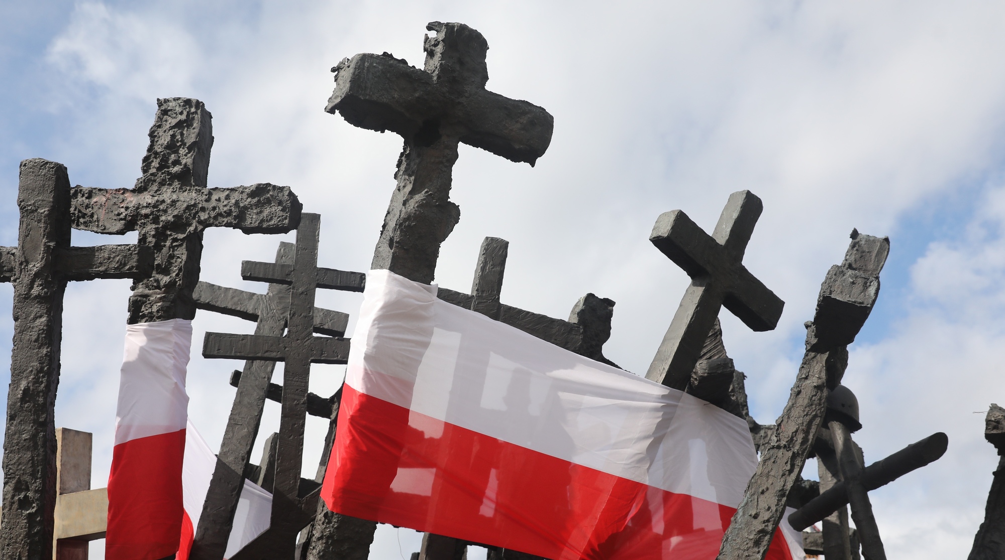 RazomUA - Польша готовит иск против России за советские преступления — испытание для Европы и прецедент для Украины