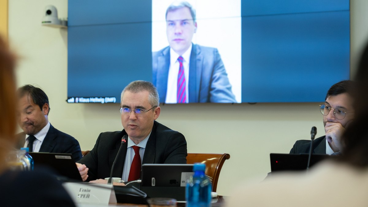 RazomUA - IMF Mission in Kyiv: Figures Agreed, Laws Still Pending