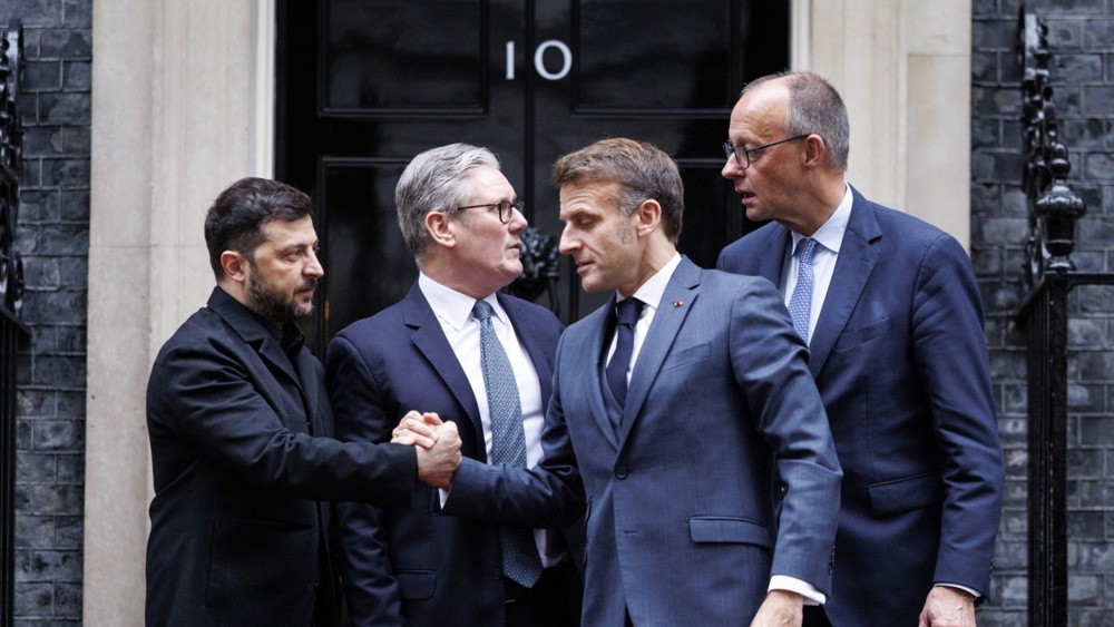 RazomUA - Четверо в Downing Street: як Лондонський саміт намагається виправити американо-російський мирний план