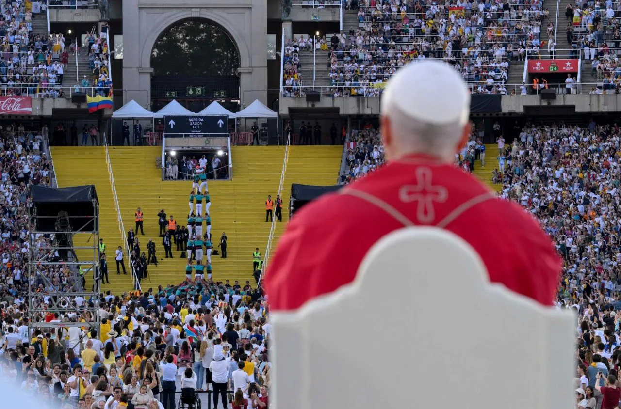 RazomUA - L'album « J'aurais dû prendre plus de photos » — et aucune photo avec le Pape : pourquoi le Vatican a interdit les photos de la rencontre