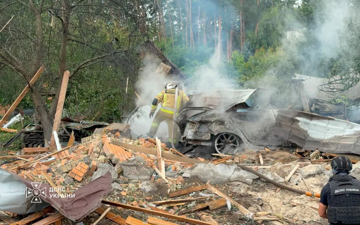 RazomUA - Виставка дронів під відкритим небом — і балістика «Іскандер»: що пішло не так на Бучанщині