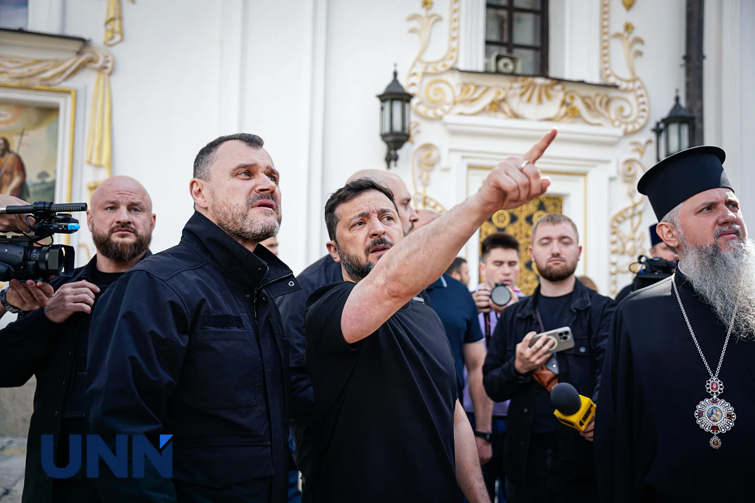 RazomUA - Reserve fund for repairs of 11th-century cathedral: government to cover damages from strike on Lavra