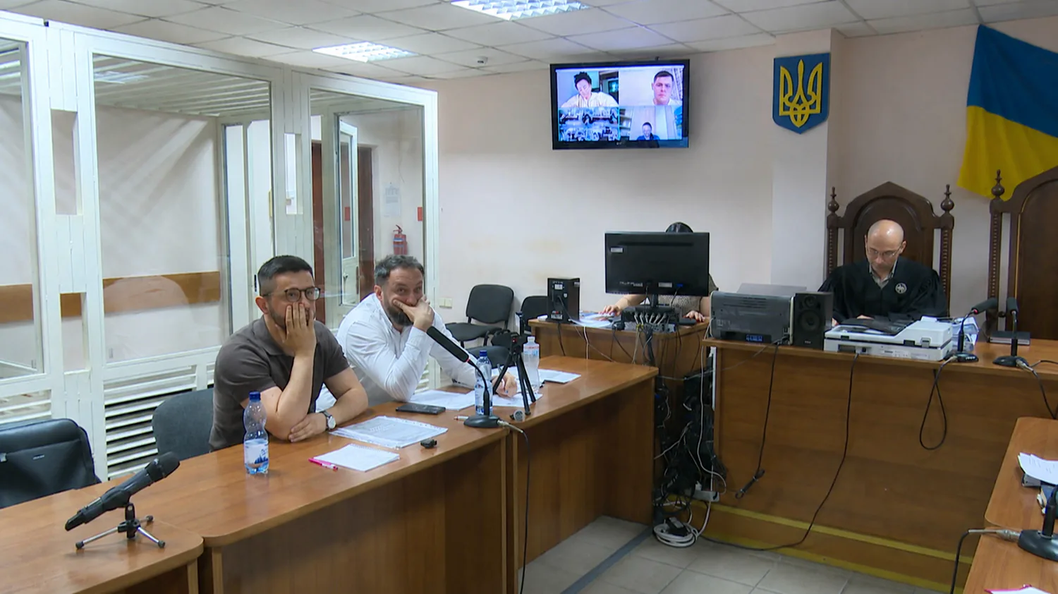 RazomUA - Справа лікарів Odrex: два засідання зірвано через неявку адвокатів, обвинувачений хірург вимагає слухань раз на місяць
