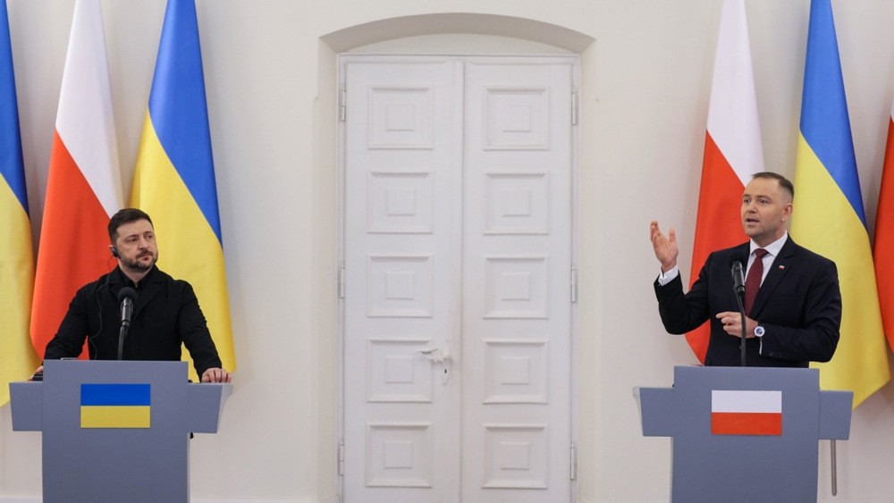 RazomUA - Орден як важіль: Навроцький не забирає нагороду у Зеленського — але й не відмовляється від цього наміру
