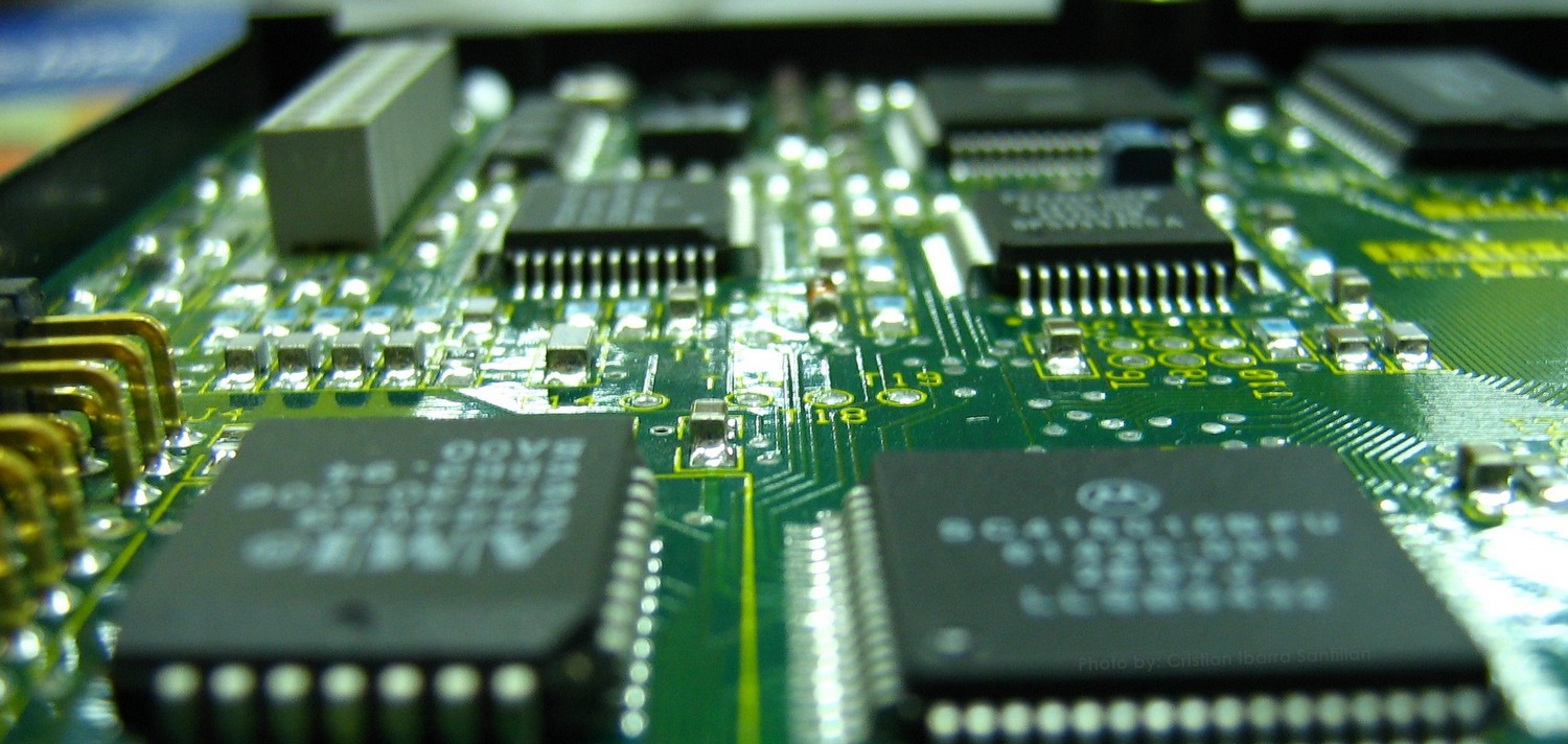 RazomUA - USA erlaubte — China lehnte ab: Warum das Abkommen über Nvidia H200-Chips in der Luft hängt