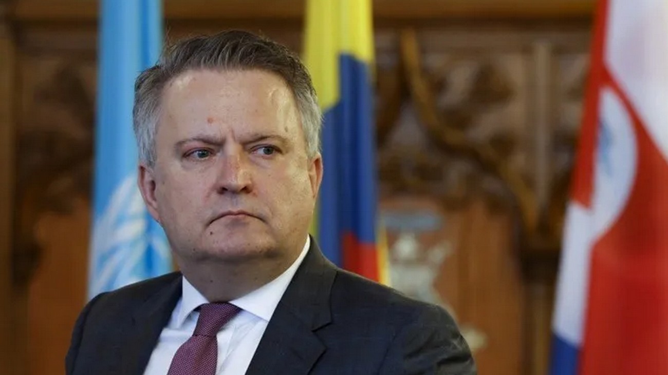 RazomUA - Кислиця — Моді: поки ви зустрічаєтесь із Путіним, він бомбить лікарні