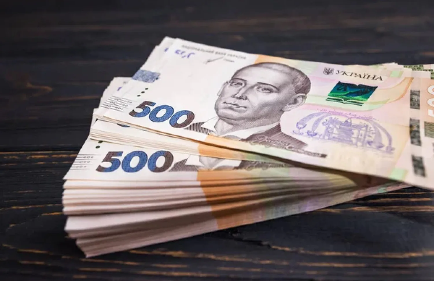 RazomUA - Les pensions financées à crédit : 841 millions de dollars de la Banque mondiale iront à des dépenses déjà engagées par le budget