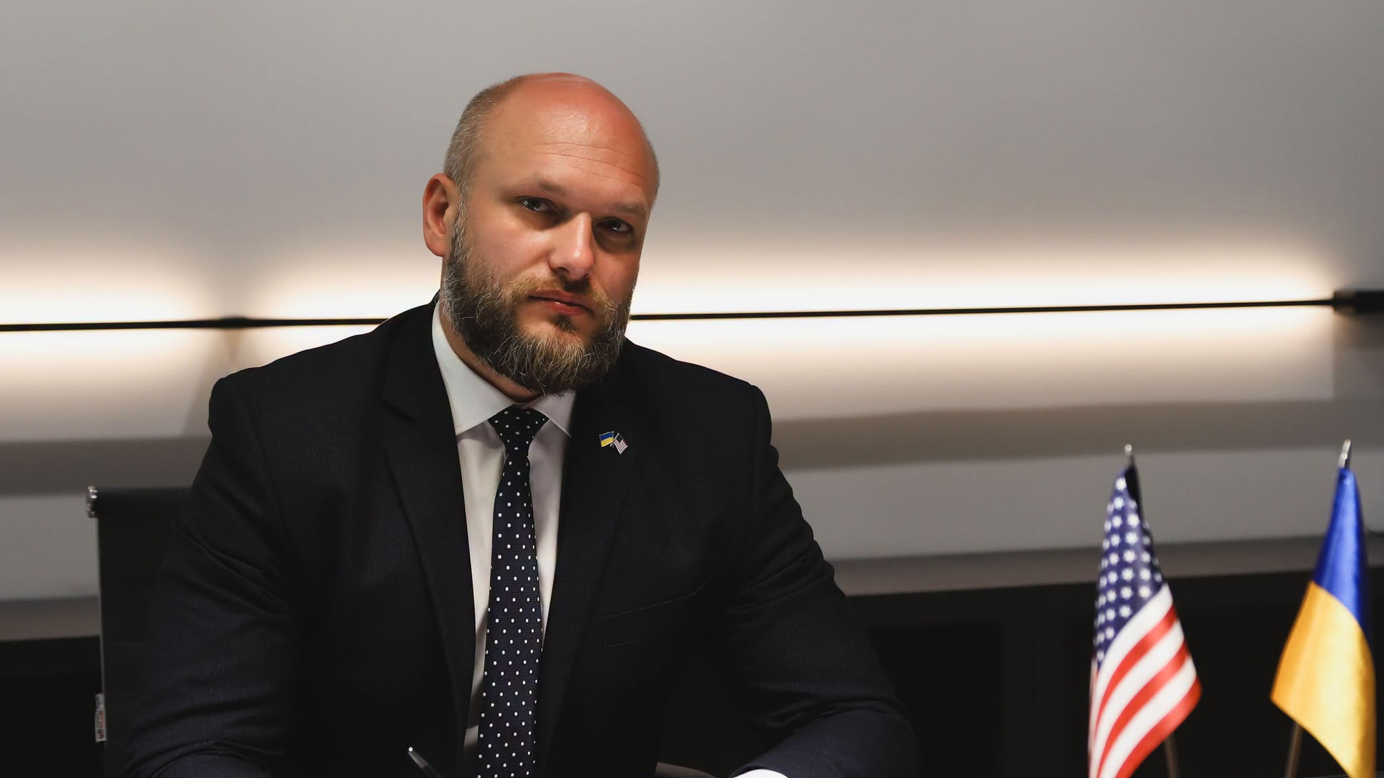 RazomUA - БЕБ: із 50 керівників атестацію пройшли лише 12 — решта пішли самі