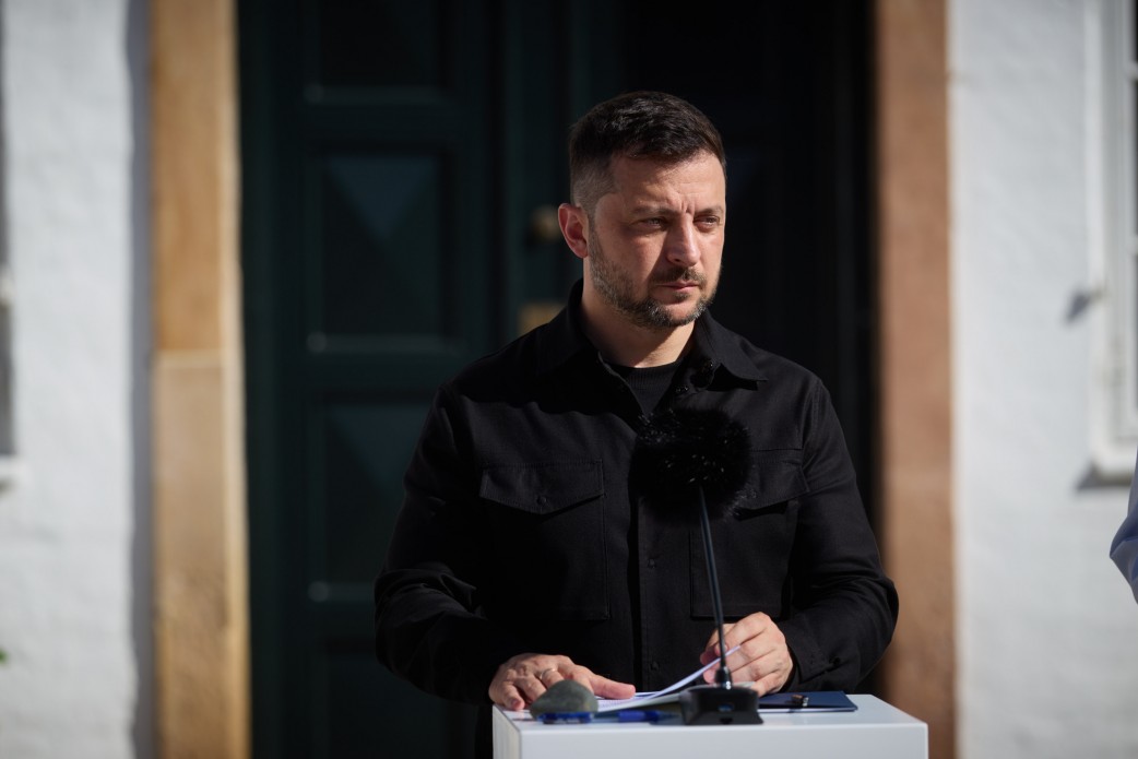 RazomUA - Зеленский: переговоры нужны, но давление должно быть на Россию — что это означает для санкций и фронта