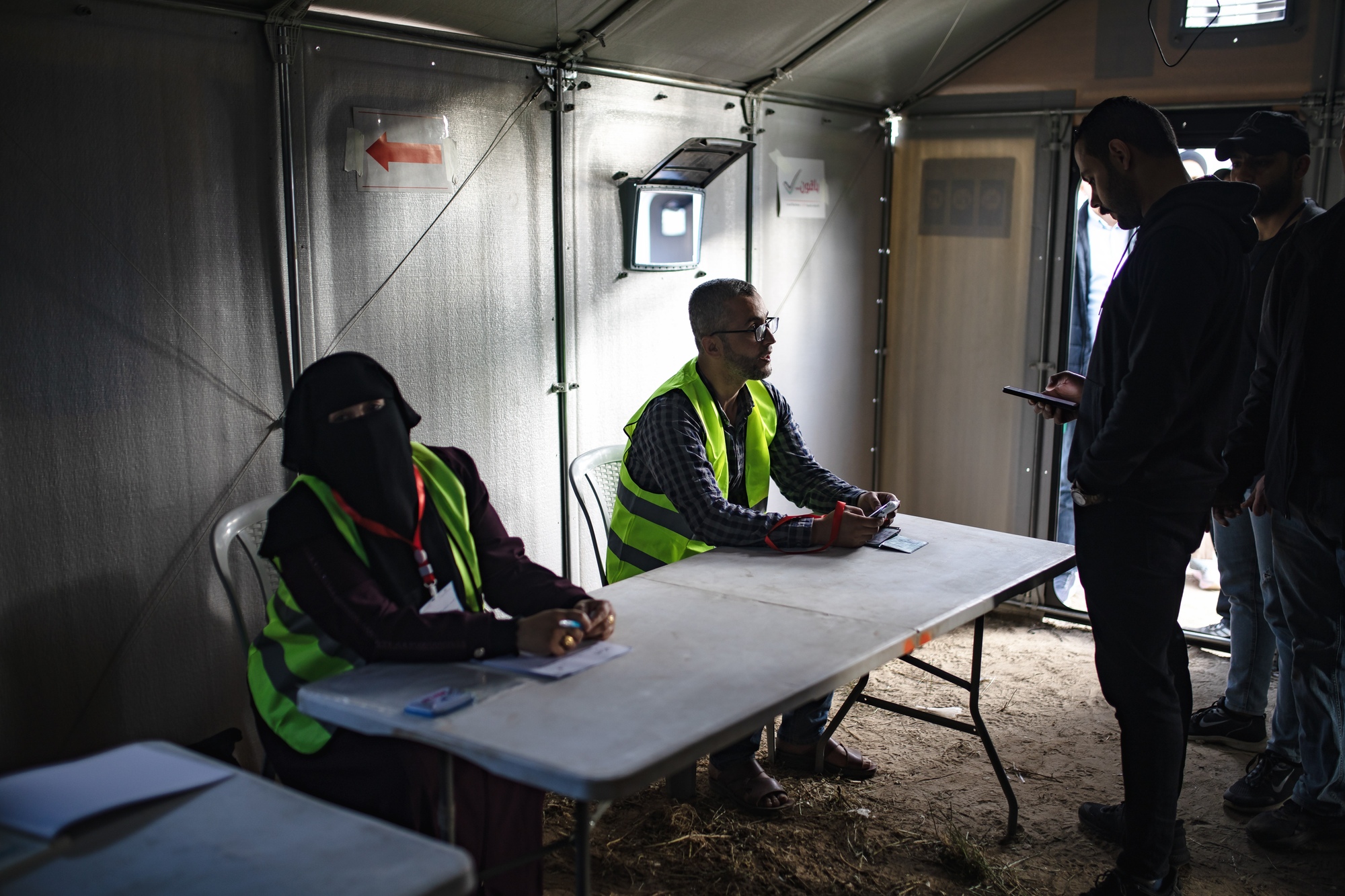 RazomUA - Elections in the Building Where the Mayor Was Killed: Deir al-Balah Votes for the First Time in 21 Years