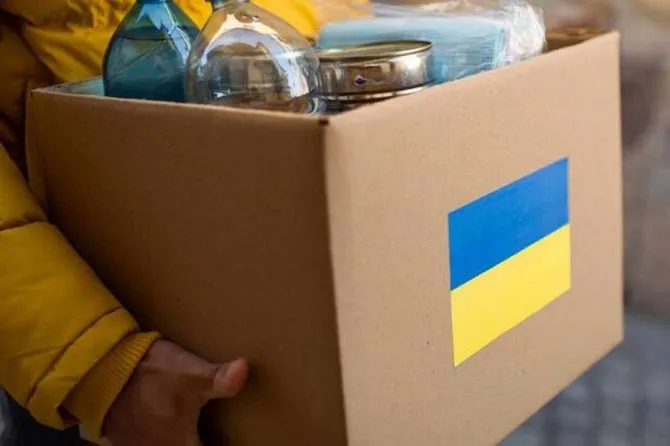 RazomUA - From Irpin — Through France — to the Front Lines: How Three Organizations Collected One Package