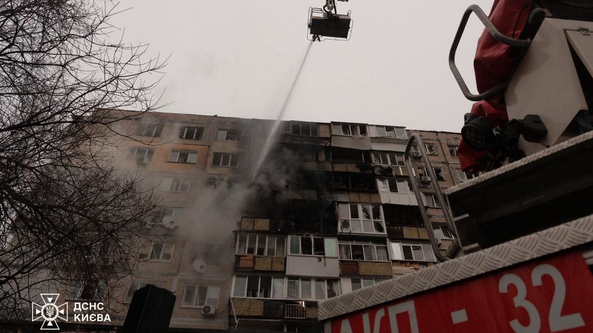 RazomUA - La rive droite de Kyiv privée d'électricité après une frappe