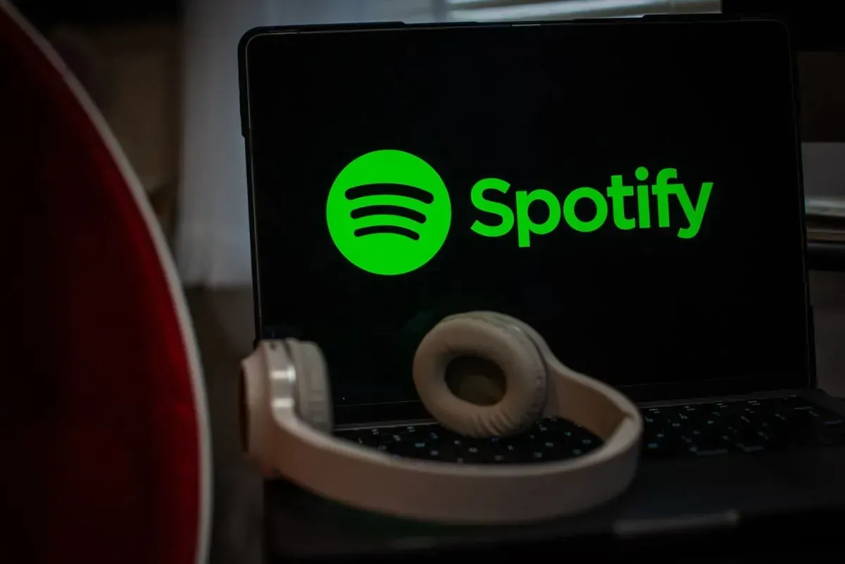RazomUA - Spotify unterschätzte 5,5 Millionen Nutzer — und der Markt reagierte sofort mit Aktienkursfall