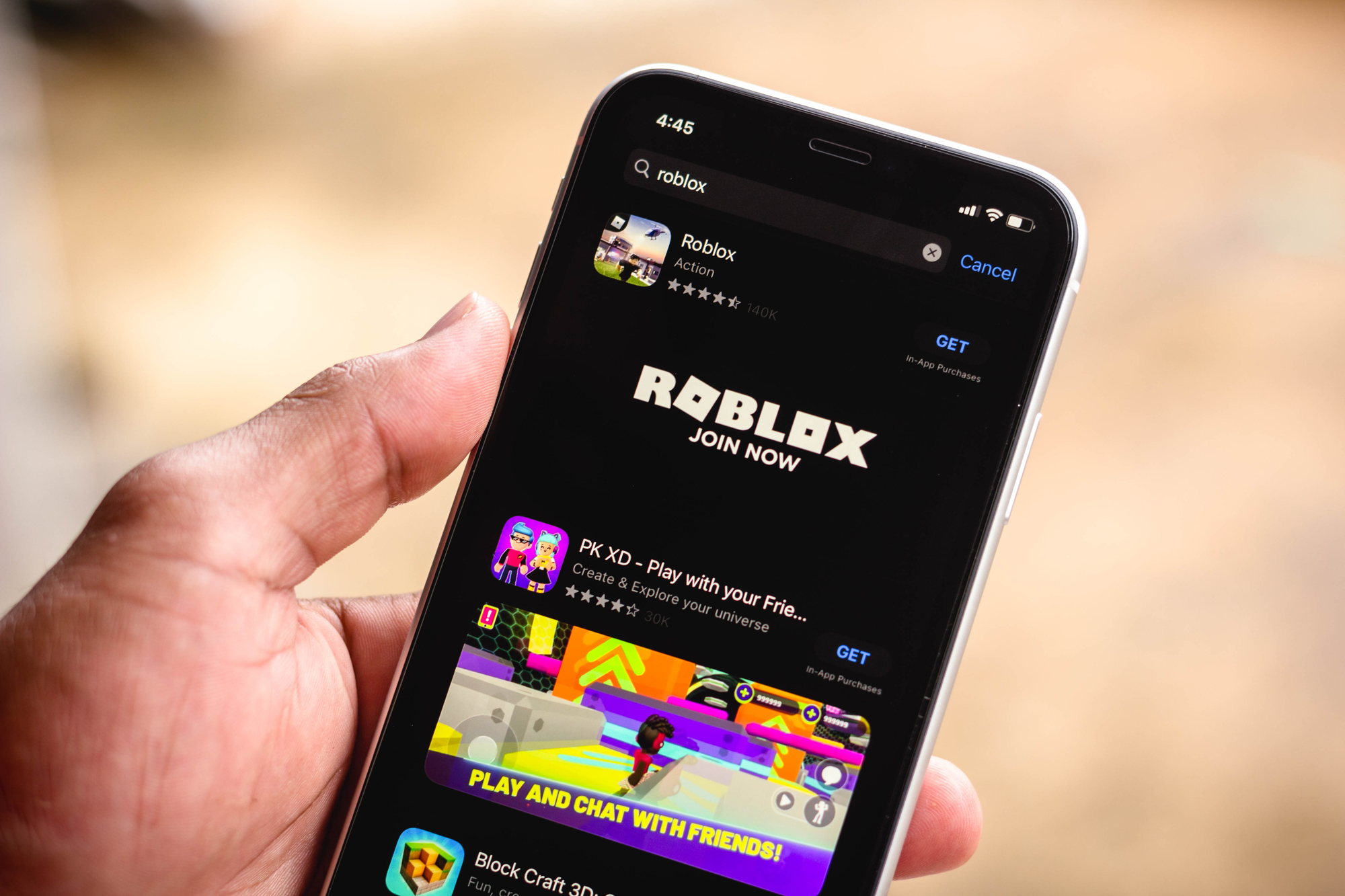 RazomUA - ChatGPT і Roblox потрапляють під найсуворіший цифровий закон ЄС — через десятки мільйонів користувачів