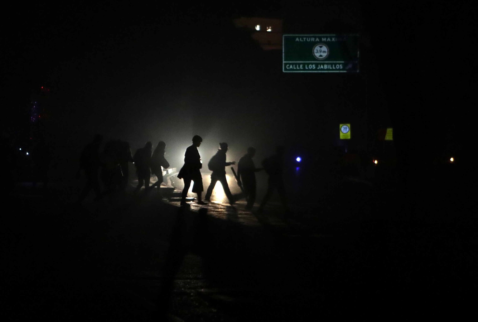 RazomUA - Explosions over Caracas: strikes near Fuerte Tiuna and questions about U.S. role