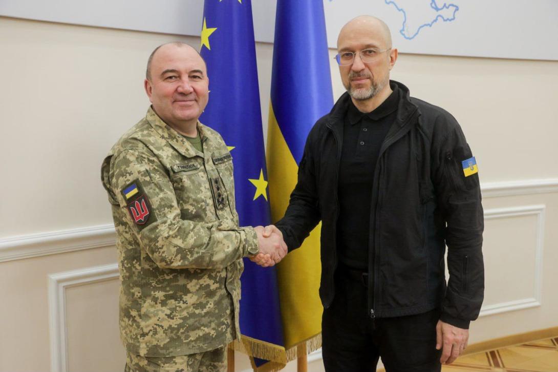 RazomUA - Генерал із МОУ у Міненергетиці: навіщо міністру енергетики радник з ОПК