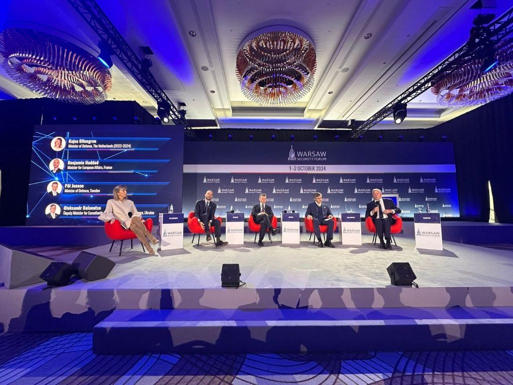 RazomUA - Каспаров: «Україна має перемогти, Росія має програти» — чому Захід досі не має стратегії перемоги
