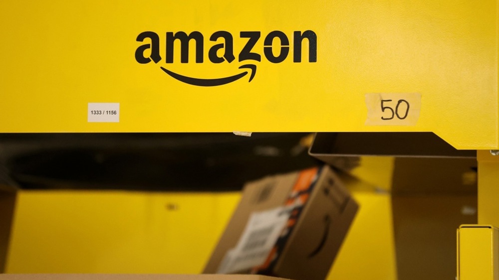 RazomUA - Amazon підвищила ціни на мита — потім відмовилась від компенсації. Тепер покупці йдуть до суду