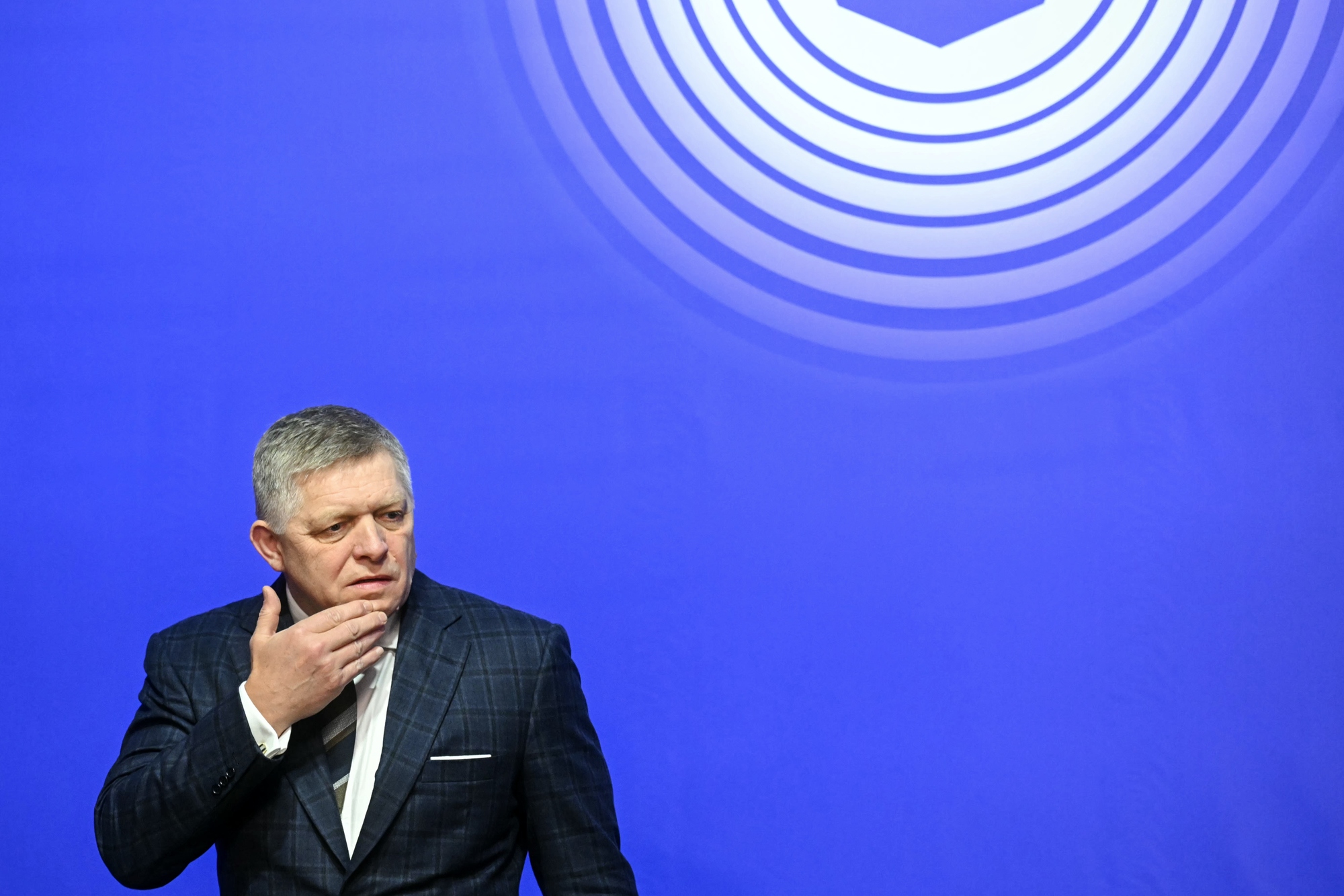 RazomUA - Фіцо поддержал мандат ЕС на переговоры с Россией — условие: согласие Украины