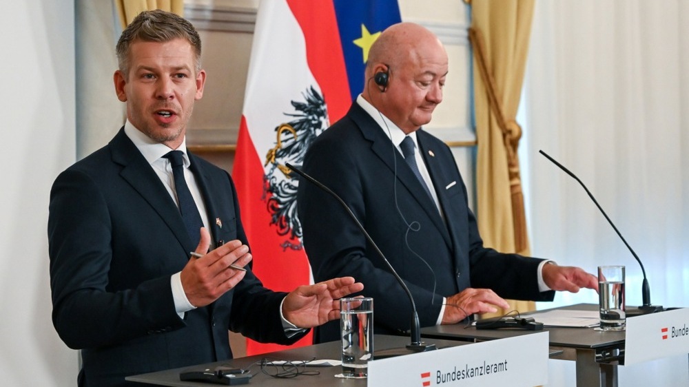 RazomUA - Hungary received a budget with a hole of 6.8% of GDP — and the question of who concealed it