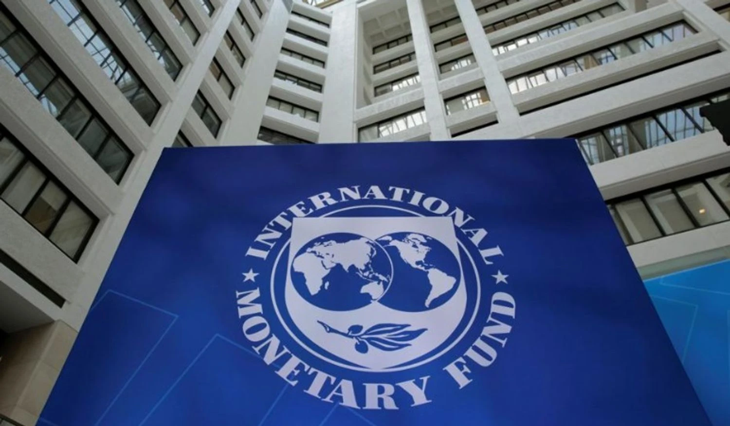 RazomUA - IMF Gives Ukraine $690 Million Despite Unmet Milestone — But the Price at Stake is Higher Than the Tranche