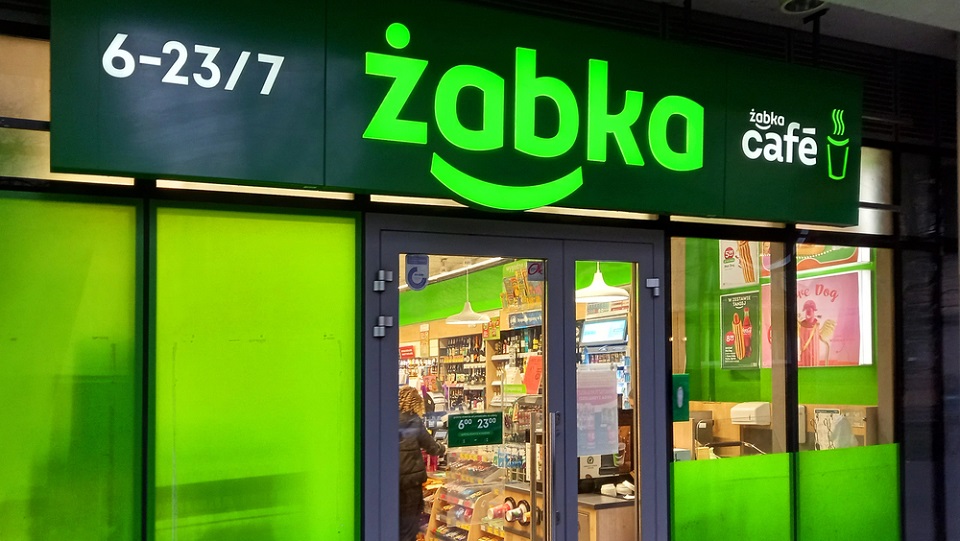 RazomUA - Circle K купує Żabka за $8,6 млрд: угода підписана, але ще не закрита